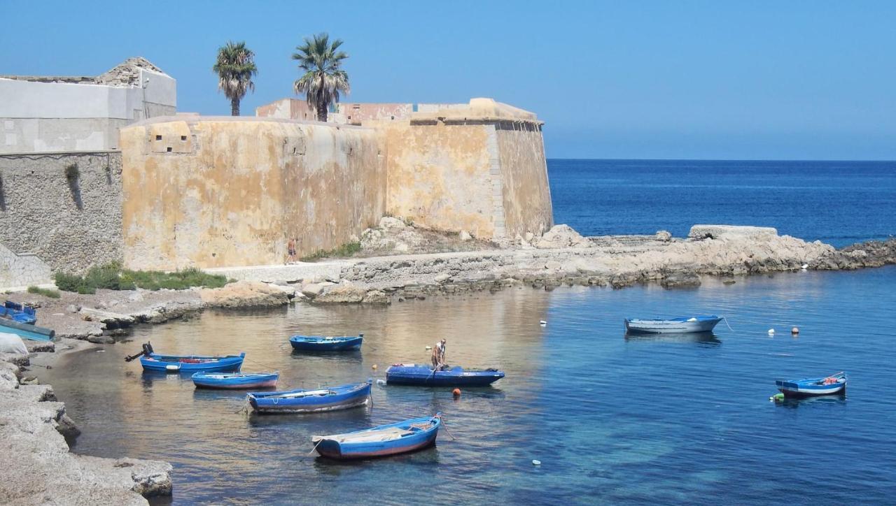 Casa Granata Hotell Trapani Exteriör bild
